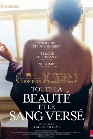 Affiche du film Toute la beauté et le sang versé